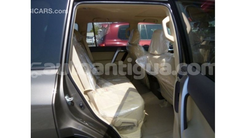 Big with watermark toyota prado antigua import dubai 2205