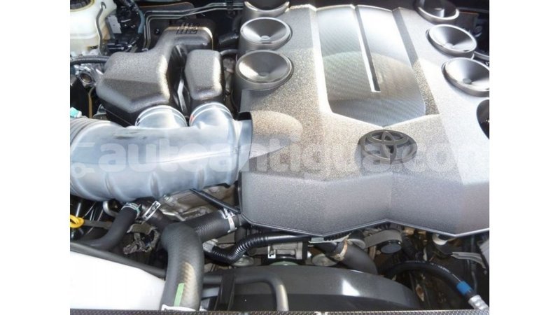 Big with watermark toyota prado antigua import dubai 2207