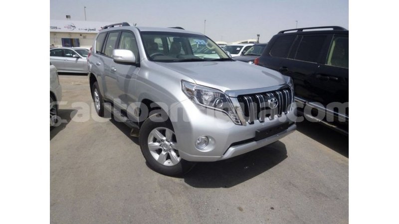 Big with watermark toyota prado antigua import dubai 2218