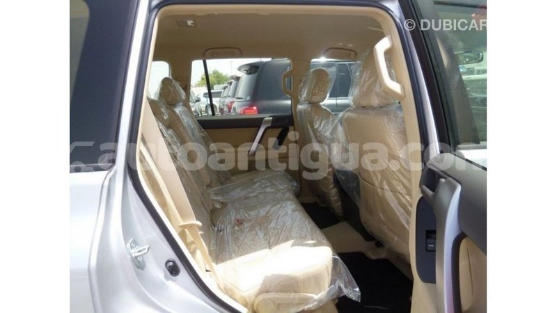 Big with watermark toyota prado antigua import dubai 2218
