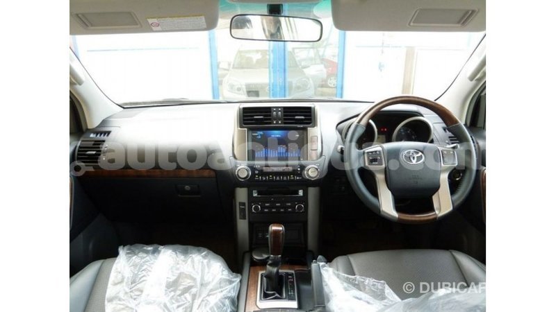 Big with watermark toyota prado antigua import dubai 2222