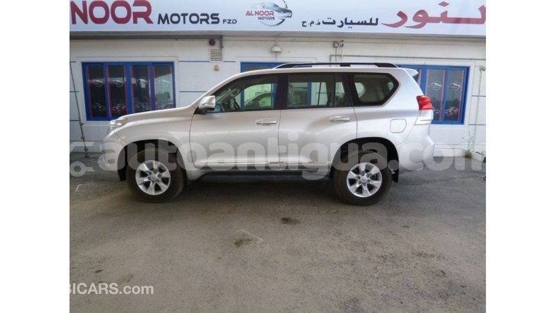 Big with watermark toyota prado antigua import dubai 2222