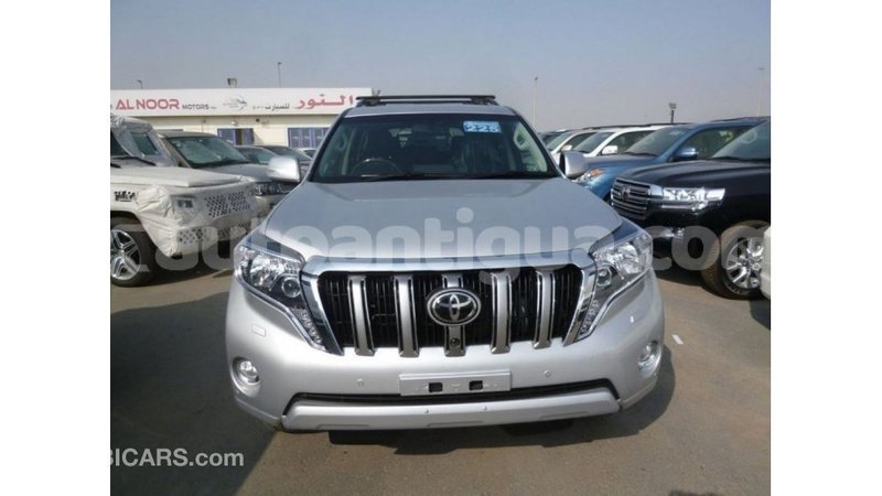 Big with watermark toyota prado antigua import dubai 2226