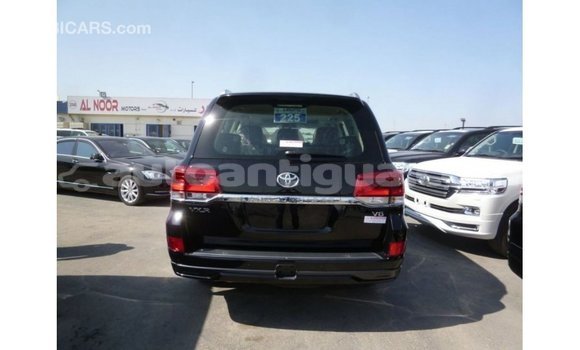 Buy Import Toyota Land Cruiser Black Car in Import - Dubai in Antigua Buy Import Toyota Land Cruiser Black Car in Import - Dubai in Antigua