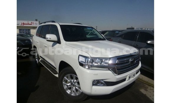 Buy Import Toyota Land Cruiser White Car in Import - Dubai in Antigua Buy Import Toyota Land Cruiser White Car in Import - Dubai in Antigua