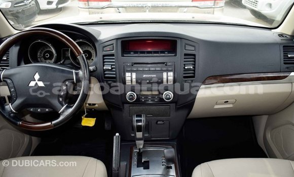Buy Import Mitsubishi Pajero Black Car in Import - Dubai in Antigua Buy Import Mitsubishi Pajero Black Car in Import - Dubai in Antigua