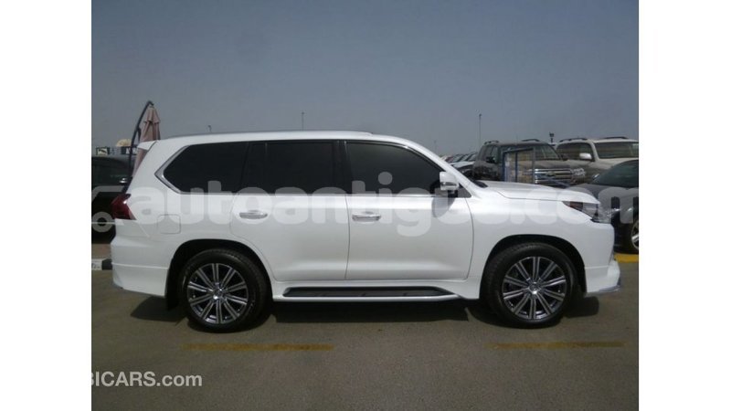 Big with watermark lexus lx antigua import dubai 2274