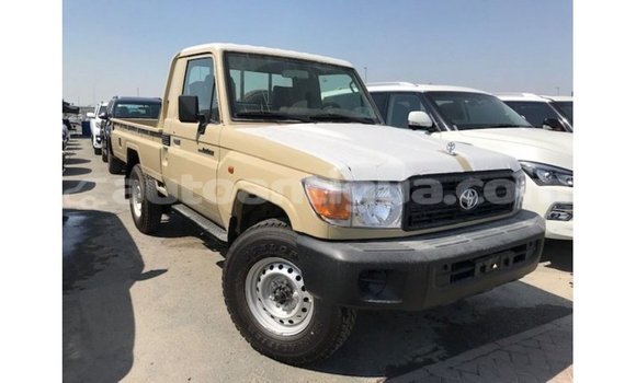 Buy Import Toyota Land Cruiser Beige Car in Import - Dubai in Antigua Buy Import Toyota Land Cruiser Beige Car in Import - Dubai in Antigua