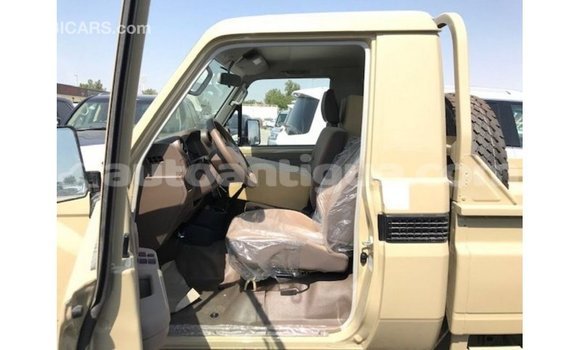 Buy Import Toyota Land Cruiser Beige Car in Import - Dubai in Antigua Buy Import Toyota Land Cruiser Beige Car in Import - Dubai in Antigua