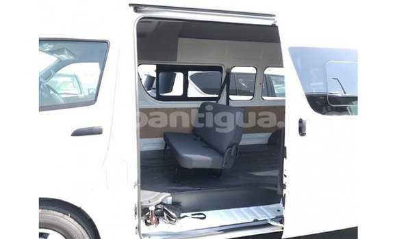 Buy Import Toyota Hiace White Car in Import - Dubai in Antigua Buy Import Toyota Hiace White Car in Import - Dubai in Antigua