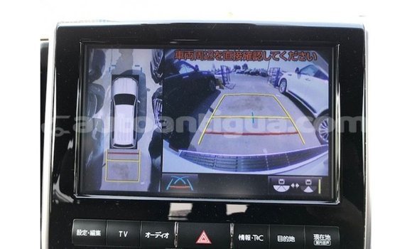 Buy Import Toyota Land Cruiser White Car in Import - Dubai in Antigua Buy Import Toyota Land Cruiser White Car in Import - Dubai in Antigua