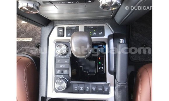 Buy Import Toyota Land Cruiser White Car in Import - Dubai in Antigua Buy Import Toyota Land Cruiser White Car in Import - Dubai in Antigua