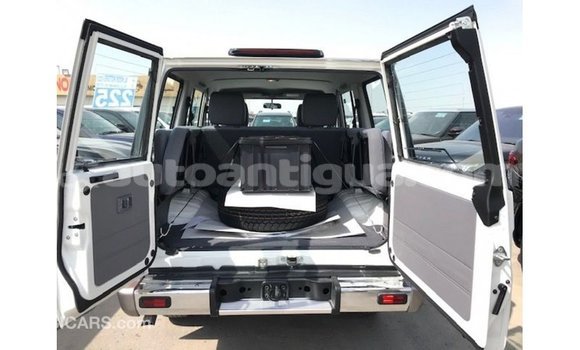 Buy Import Toyota Land Cruiser White Car in Import - Dubai in Antigua Buy Import Toyota Land Cruiser White Car in Import - Dubai in Antigua