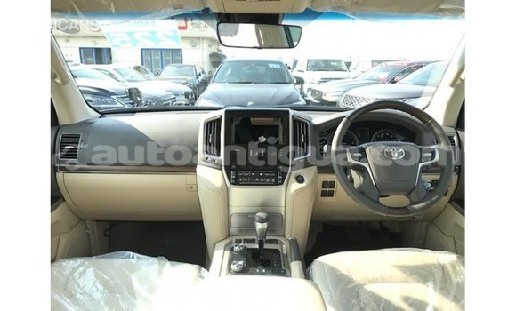 Buy Import Toyota Land Cruiser Black Car in Import - Dubai in Antigua Buy Import Toyota Land Cruiser Black Car in Import - Dubai in Antigua