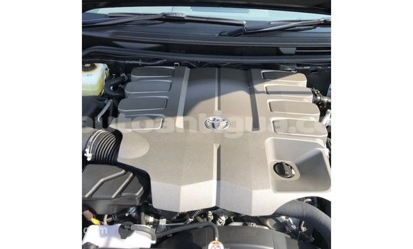 Buy Import Toyota Land Cruiser Black Car in Import - Dubai in Antigua Buy Import Toyota Land Cruiser Black Car in Import - Dubai in Antigua