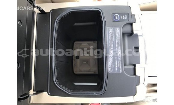 Buy Import Toyota Land Cruiser White Car in Import - Dubai in Antigua Buy Import Toyota Land Cruiser White Car in Import - Dubai in Antigua