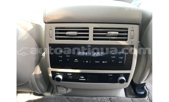 Buy Import Toyota Land Cruiser White Car in Import - Dubai in Antigua Buy Import Toyota Land Cruiser White Car in Import - Dubai in Antigua