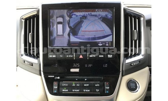 Buy Import Toyota Land Cruiser White Car in Import - Dubai in Antigua Buy Import Toyota Land Cruiser White Car in Import - Dubai in Antigua