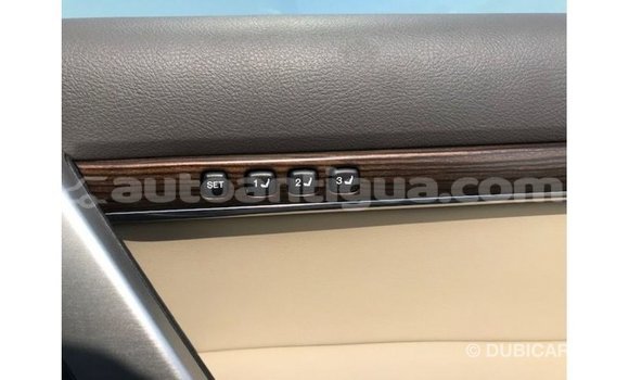 Buy Import Toyota Land Cruiser White Car in Import - Dubai in Antigua Buy Import Toyota Land Cruiser White Car in Import - Dubai in Antigua