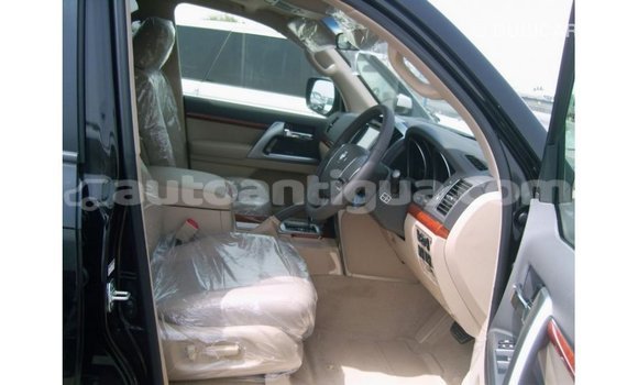 Buy Import Toyota Land Cruiser Black Car in Import - Dubai in Antigua Buy Import Toyota Land Cruiser Black Car in Import - Dubai in Antigua