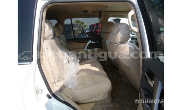 Buy Import Toyota Land Cruiser White Car in Import - Dubai in Antigua Buy Import Toyota Land Cruiser White Car in Import - Dubai in Antigua