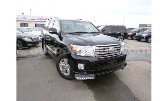 Buy Import Toyota Land Cruiser Black Car in Import - Dubai in Antigua Buy Import Toyota Land Cruiser Black Car in Import - Dubai in Antigua