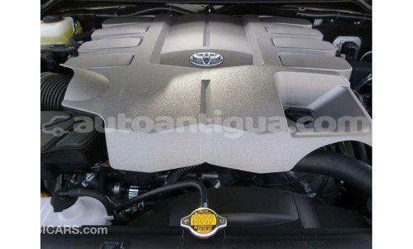 Buy Import Toyota Land Cruiser White Car in Import - Dubai in Antigua Buy Import Toyota Land Cruiser White Car in Import - Dubai in Antigua