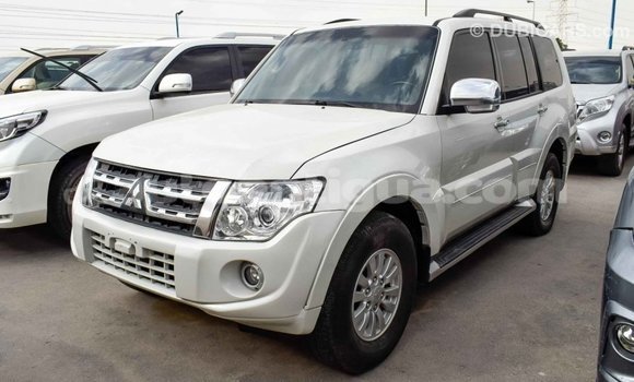 Buy Import Mitsubishi Pajero White Car in Import - Dubai in Antigua Buy Import Mitsubishi Pajero White Car in Import - Dubai in Antigua