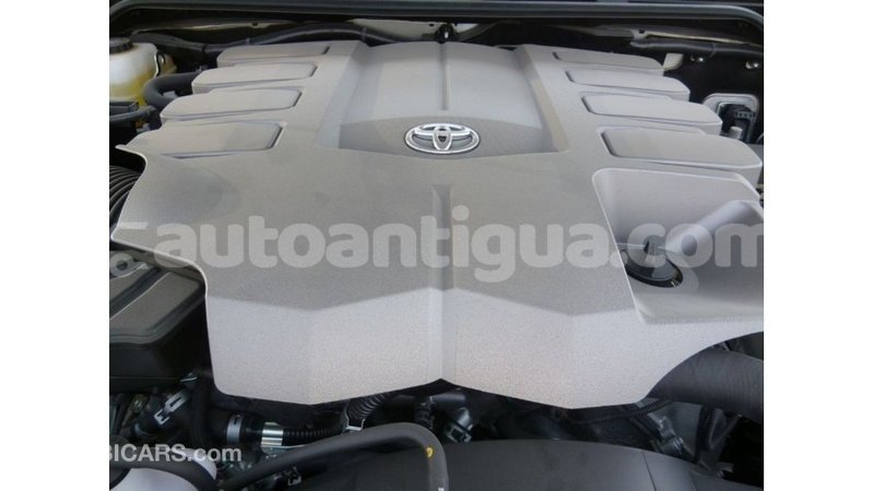 Big with watermark toyota land cruiser antigua import dubai 2307