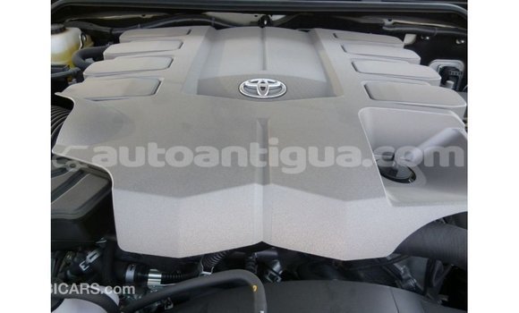 Buy Import Toyota Land Cruiser White Car in Import - Dubai in Antigua Buy Import Toyota Land Cruiser White Car in Import - Dubai in Antigua