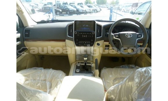 Buy Import Toyota Land Cruiser White Car in Import - Dubai in Antigua Buy Import Toyota Land Cruiser White Car in Import - Dubai in Antigua