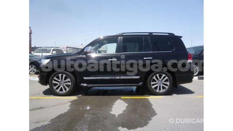 Big with watermark toyota land cruiser antigua import dubai 2315