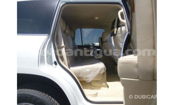 Buy Import Toyota Land Cruiser White Car in Import - Dubai in Antigua Buy Import Toyota Land Cruiser White Car in Import - Dubai in Antigua