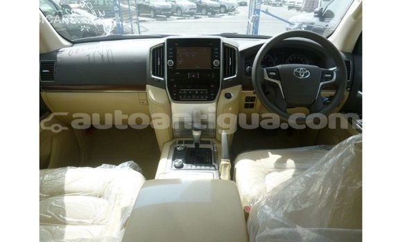 Buy Import Toyota Land Cruiser White Car in Import - Dubai in Antigua Buy Import Toyota Land Cruiser White Car in Import - Dubai in Antigua