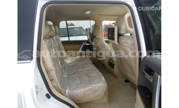 Buy Import Toyota Land Cruiser White Car in Import - Dubai in Antigua Buy Import Toyota Land Cruiser White Car in Import - Dubai in Antigua