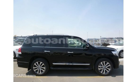 Buy Import Toyota Land Cruiser Black Car in Import - Dubai in Antigua Buy Import Toyota Land Cruiser Black Car in Import - Dubai in Antigua