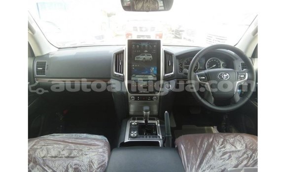 Buy Import Toyota Land Cruiser White Car in Import - Dubai in Antigua Buy Import Toyota Land Cruiser White Car in Import - Dubai in Antigua