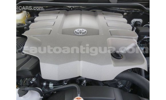 Buy Import Toyota Land Cruiser White Car in Import - Dubai in Antigua Buy Import Toyota Land Cruiser White Car in Import - Dubai in Antigua
