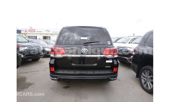 Buy Import Toyota Land Cruiser Black Car in Import - Dubai in Antigua Buy Import Toyota Land Cruiser Black Car in Import - Dubai in Antigua