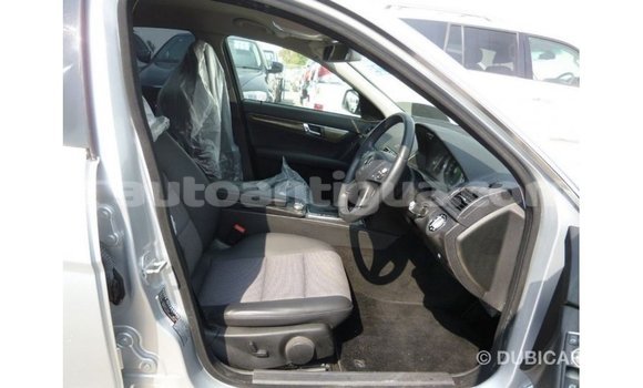 Buy Import Mercedes-Benz 200 Other Car in Import - Dubai in Antigua Buy Import Mercedes-Benz 200 Other Car in Import - Dubai in Antigua