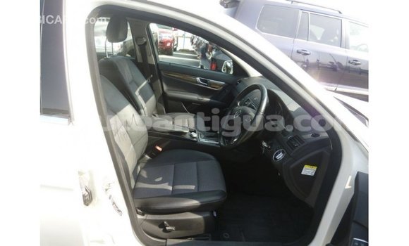 Buy Import Mercedes-Benz 200 White Car in Import - Dubai in Antigua Buy Import Mercedes-Benz 200 White Car in Import - Dubai in Antigua