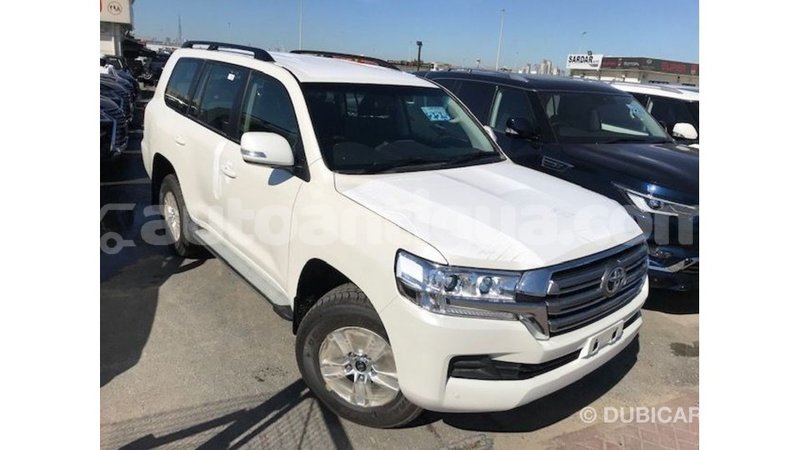 Big with watermark toyota land cruiser antigua import dubai 2353