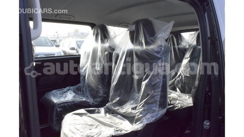 Big with watermark mercedes benz 250 antigua import dubai 2357