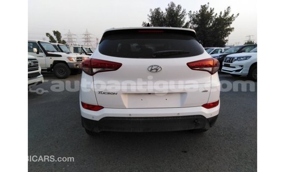 Buy Import Hyundai Tucson White Car in Import - Dubai in Antigua Buy Import Hyundai Tucson White Car in Import - Dubai in Antigua