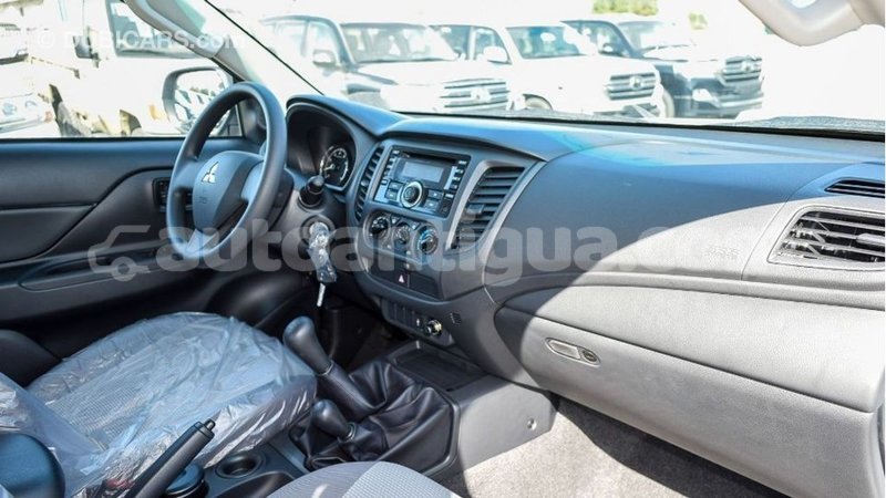 Big with watermark mitsubishi l200 antigua import dubai 2364