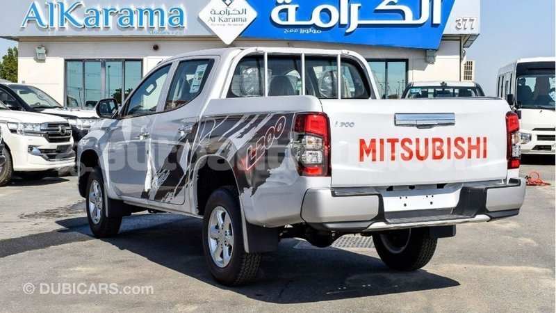 Big with watermark mitsubishi l200 antigua import dubai 2364