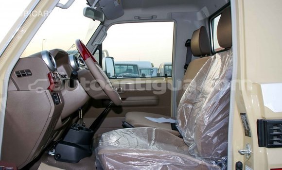 Buy Import Toyota Land Cruiser Beige Car in Import - Dubai in Antigua Buy Import Toyota Land Cruiser Beige Car in Import - Dubai in Antigua