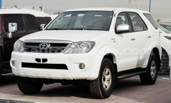 Buy Import Toyota Fortuner White Car in Import - Dubai in Antigua Buy Import Toyota Fortuner White Car in Import - Dubai in Antigua