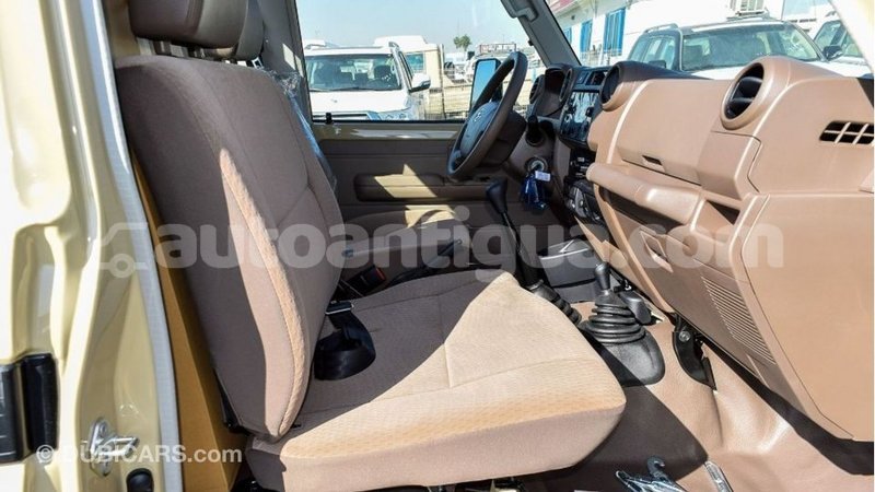 Big with watermark toyota land cruiser antigua import dubai 2378