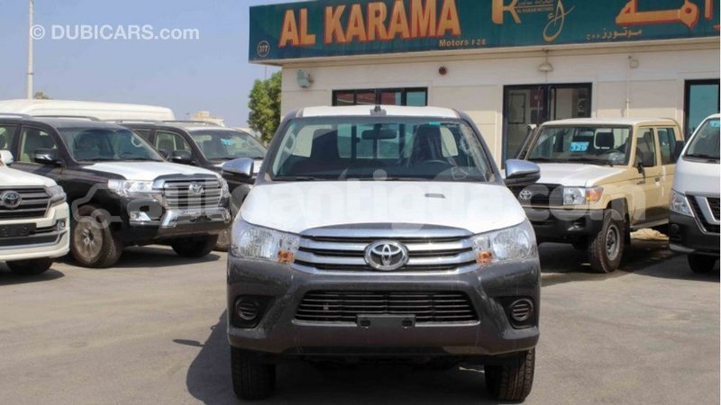 Big with watermark toyota hilux antigua import dubai 2379